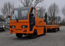 Traktor holowniczy PEFRA 750 L