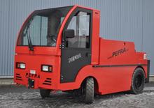Traktor holowniczy PEFRA 750