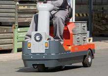 Traktor holowniczy Hako Sherpa MX 10