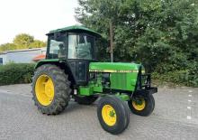 Ciągniki kompaktowe John Deere 2040