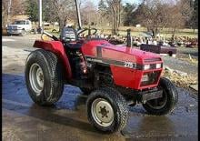 Ciągniki kompaktowe Case IH 275