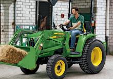 Ciągniki kompaktowe John Deere 3520