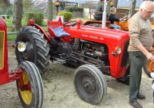 Ciągniki kompaktowe Massey Ferguson 37