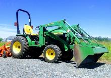 Ciągniki kompaktowe John Deere 4100