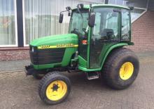 Ciągniki kompaktowe John Deere 4400