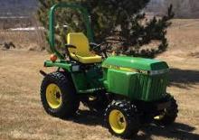 Ciągniki kompaktowe John Deere 755