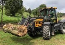 Ciągniki kompaktowe JCB Fastrac 2115