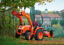 Ciągniki kompaktowe Kubota L1361 HDW