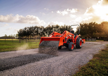 Ciągniki kompaktowe Kubota L2502GST