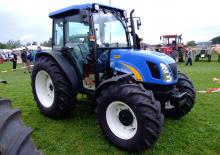 Ciągniki kompaktowe New Holland TN 70 DA