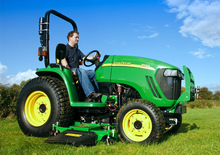 Ciągniki kompaktowe John Deere 3520