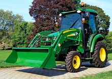 Ciągniki kompaktowe John Deere 3720