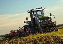 Ciągniki na gąsienicach gumowych Fendt 1159 MT
