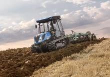 Ciągniki na gąsienicach gumowych New Holland TK4.110