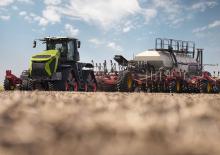 Ciągniki na gąsienicach gumowych Claas Xerion 12.650 Terra Trac 