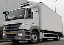 Ciągniki siodłowe Mercedes-Benz Axor 1826