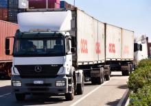 Ciągniki siodłowe Mercedes-Benz Axor 1833