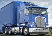 Ciągniki siodłowe Kenworth K200 2.3M Aero roof MX15 6x4