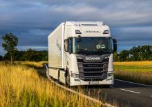 Ciągniki siodłowe Scania R 560 Topline