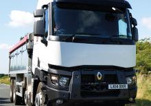 Ciągniki siodłowe ze sztywnym podwoziem Renault C P8X4*4 TRIDEM ROAD 11L E6