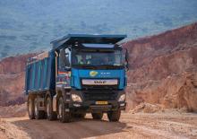 Ciągniki siodłowe ze sztywnym podwoziem DAF CF 530 FAD DC