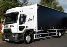 Ciągniki siodłowe ze sztywnym podwoziem Renault D 18 WIDE 4X2 R 320 E6
