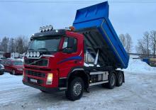 Ciągniki siodłowe ze sztywnym podwoziem Volvo Trucks FM420 LNG 6x2 Tag Rigid