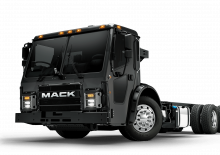 Ciągniki siodłowe ze sztywnym podwoziem Mack LR 42R Day Cab MP7