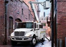 Ciągniki siodłowe ze sztywnym podwoziem International MV60H 107 Crew Cab Cummins B6.7