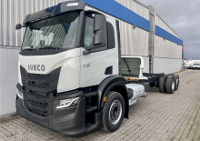 Ciągniki siodłowe ze sztywnym podwoziem Iveco S-WAY AD260S34Y/FS