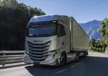 Ciągniki siodłowe ze sztywnym podwoziem Iveco S-WAY AD260S48Y/FP