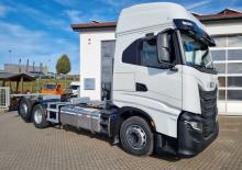 Ciągniki siodłowe ze sztywnym podwoziem Iveco S-WAY AS260S46Y/P