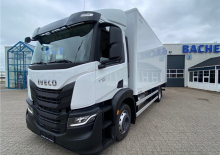 Ciągniki siodłowe ze sztywnym podwoziem Iveco S-WAY LNG AD190S40/FP