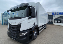 Ciągniki siodłowe ze sztywnym podwoziem Iveco S-WAY LNG AD190S40/P