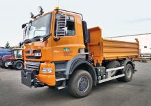 Ciągniki siodłowe ze sztywnym podwoziem Tatra T 158-8P5R36.341