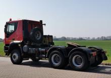 Ciągniki siodłowe ze sztywnym podwoziem Iveco Trakker AD380T45W