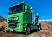 Ciągniki siodłowe ze sztywnym podwoziem DAF XF 530 FAT