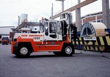 Wózki widłowe z silnikiem wysokoprężnym SVETRUCK 12120-35