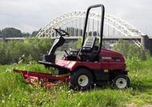 Traktory miejskie z zaczepem przednim Shibaura CM 214