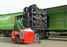 Spalinowe podwieszane wózki widłowe Palfinger F3 201 Pro