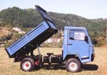 Traktory miejskie z zaczepem przednim Camisa TR 4800