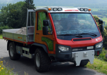 Traktory miejskie z zaczepem przednim Aebi VT 450