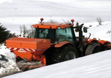 Dołączane rozsiewacze Rauch Axeo 18.1 Q-200 HydroControl