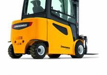 Wózki widłowe elektryczne Jungheinrich EFG 425