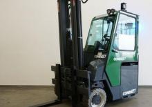 Elektryczne wielokierunkowe wózki widłowe Combi-Lift CBE 4000