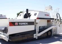 Gąsienicowe rozściełacze asfaltu Terex CR462