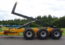 Hakowe systemy załadowcze Rolland AMPLIROLL 7526