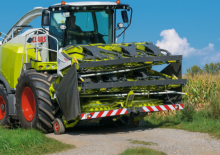 Heder do zbioru kukurydzy Claas Orbis 900