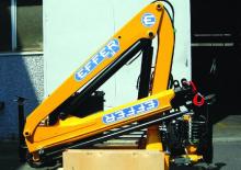 Hydrauliczne żurawie do załadunku Effer 28 3S