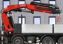Hydrauliczne żurawie do załadunku Fassi F 820 RA 2.27 xhe-dynamic